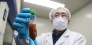 Trung Quốc muốn thử nghiệm vắc-xin Covid-19 ở nước ngoài - 1